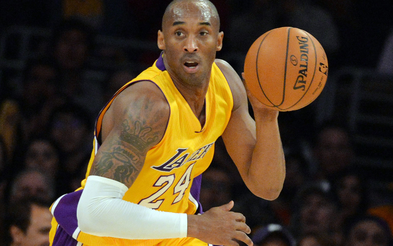 Kobe Bryant Family Pictures, Wife, Parents, Daughters, Age, Height