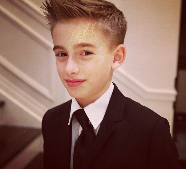 Johnny Orlando Family Pictures, Height, Age, Siblings, Girlfriend