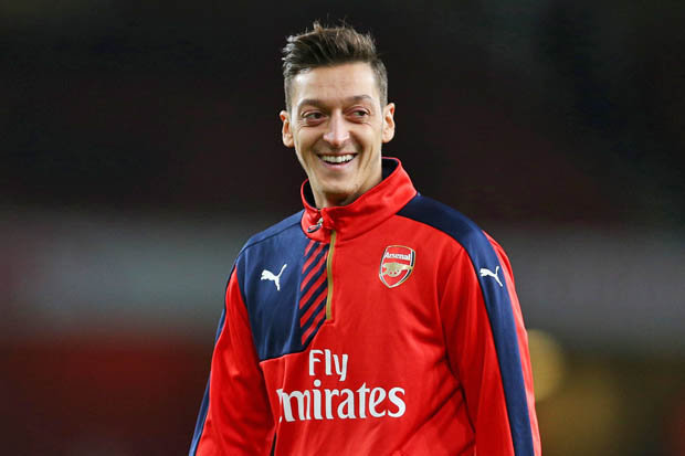 Mesut Ozil Family Pictures, Wife, Daughter, Age, Height