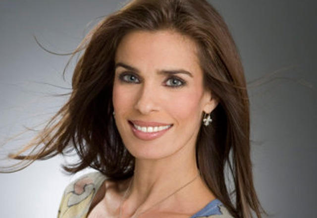 Kristian Alfonso Family Photos, Husband, Sons, Age, Net Worth