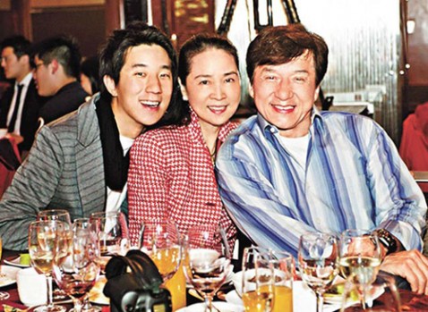Jackie Chan Family Pictures, Age, Children, Siblings