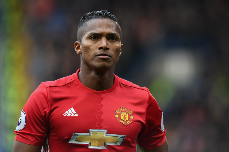 Antonio Valencia Family Photos, Wife, Daughter, Father, Brother, Height, Salary