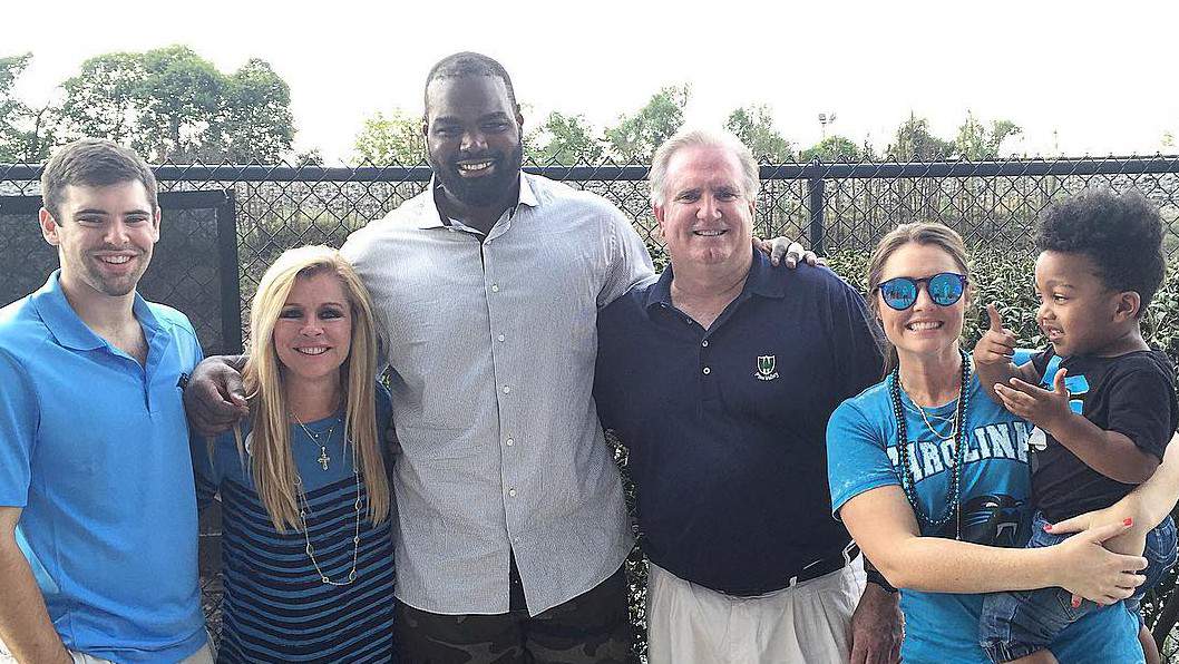 Michael Oher Family Pictures, Wife, Parents, Siblings, Age, Net Worth
