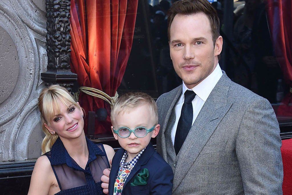 Chris Pratt Family Photos, Wife, Son, Sister, Age, Height, Net Worth