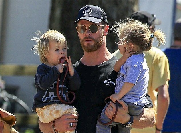 Chris Hemsworth Wife, Kids, Age, Net Worth