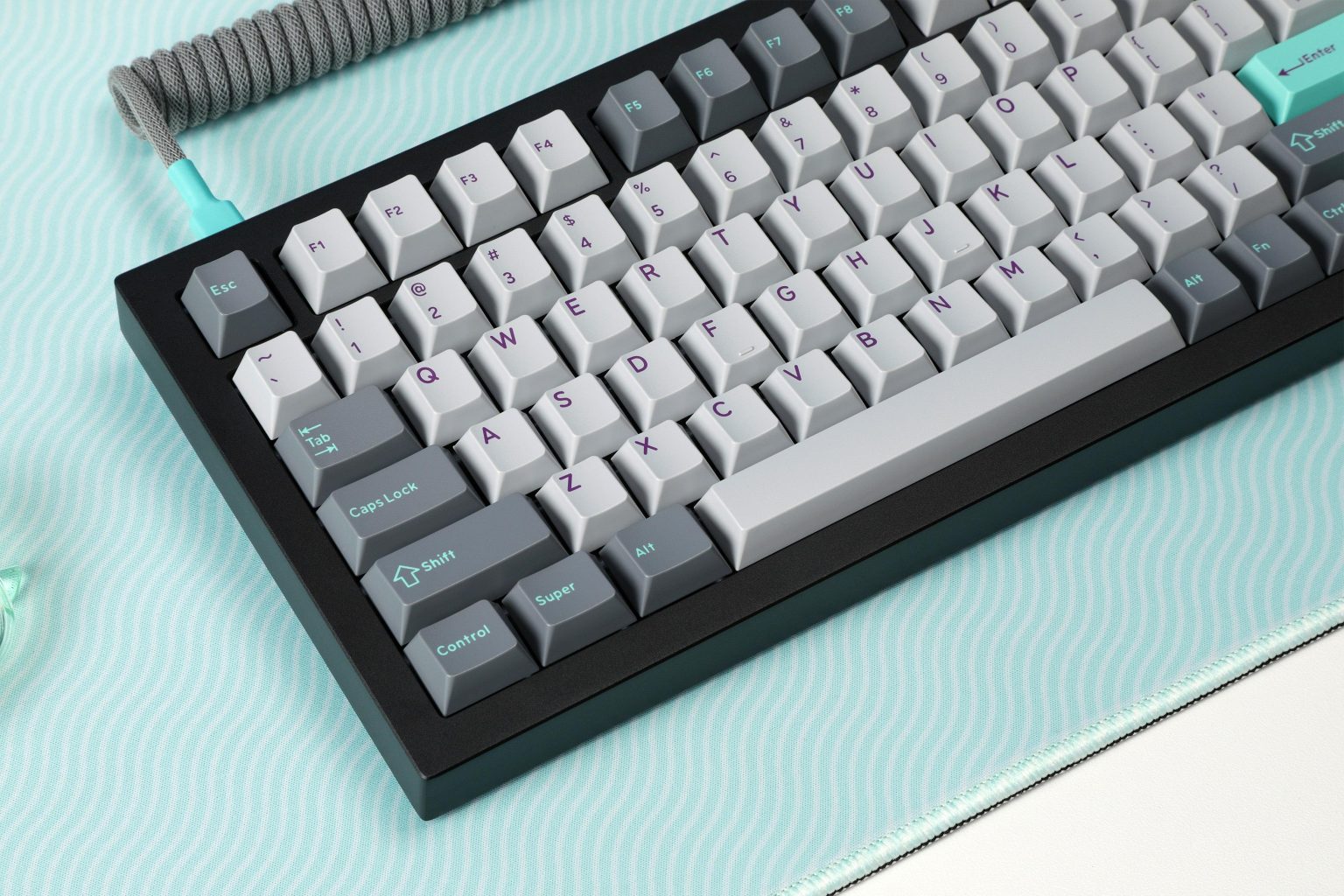 How Many Keys Do 100 Keyboard and 65 Keyboard Have?